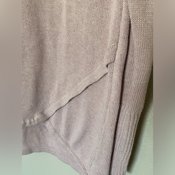 Akini Tunic Mauve Sweater Size Small - Picture 4 of 7